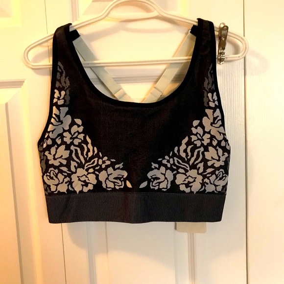 Fabletics bra in a knit fabric - Picture 1 of 3